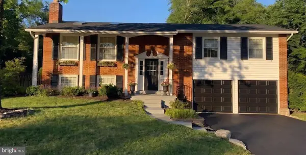 7001 Spur Rd, SPRINGFIELD, VA 22153