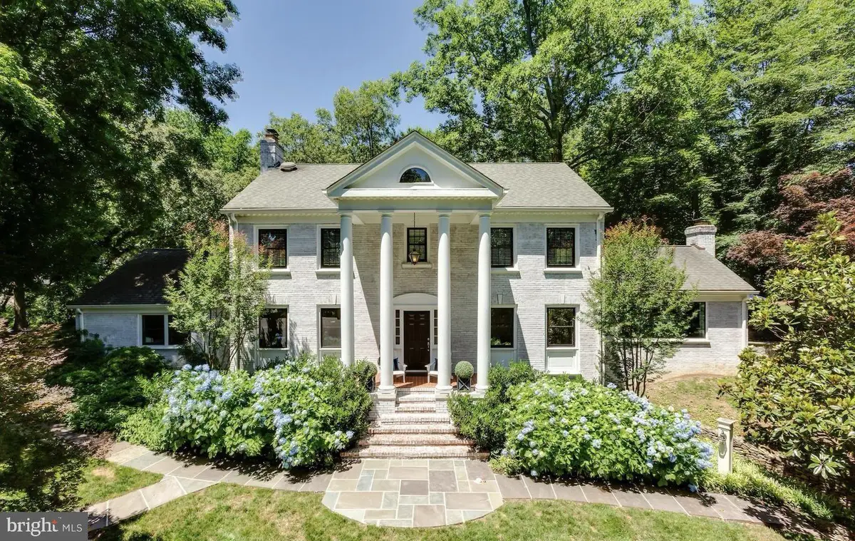 710 Live Oak Dr, McLean, VA 22101 - #1