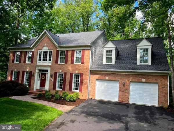 7522 Rambling Ridge Dr, FAIRFAX STATION, VA 22039