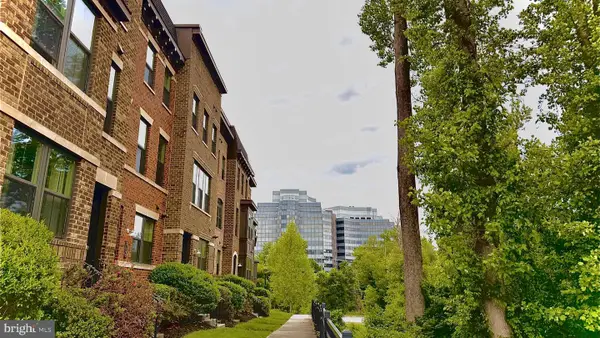 3167 Virginia Bluebell Ct, FAIRFAX, VA 22031