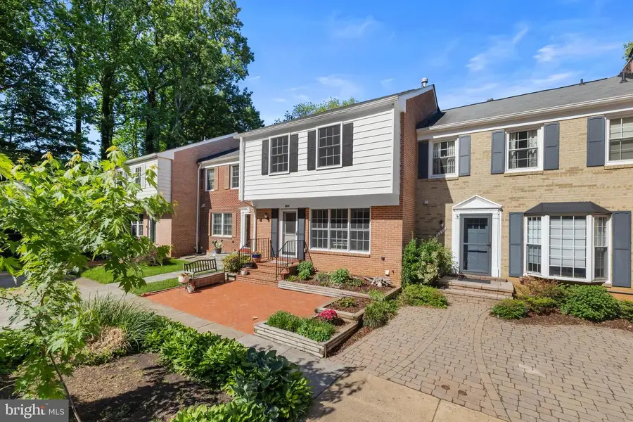 5510 Conistone Ct, Burke, VA 22015 - #3