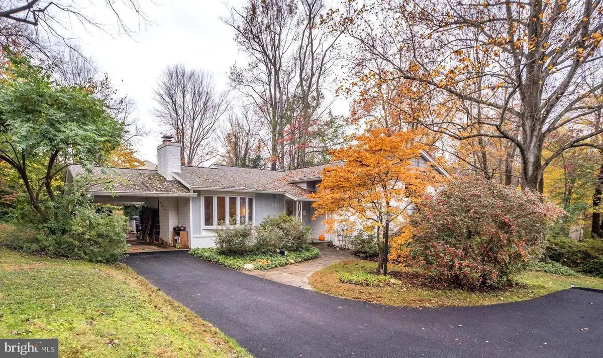 6817 Valley Brook Dr, Falls Church, VA 22042 - #1