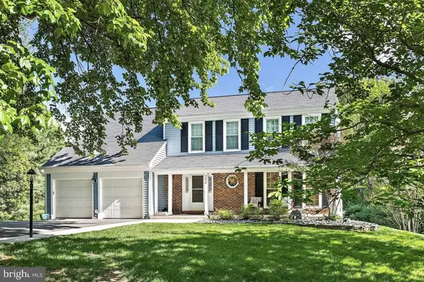 9830 Faust Dr, VIENNA, VA 22182