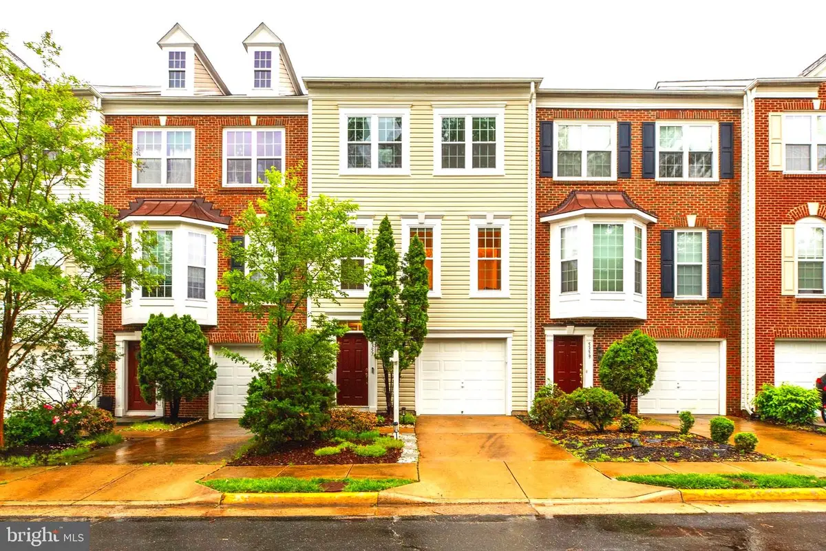 5357 Crimson Sky Ct, Centreville, VA 20120 - #1