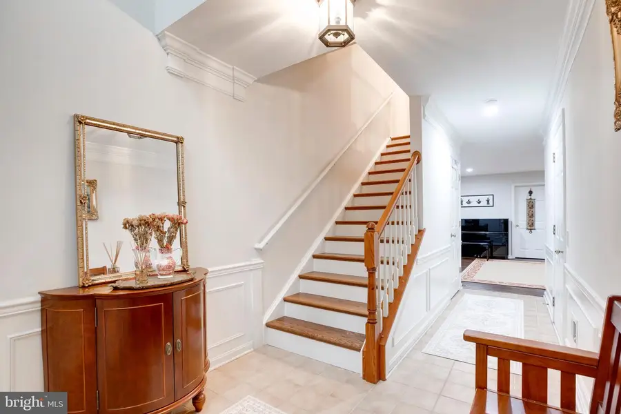 5357 Crimson Sky Ct, Centreville, VA 20120 - #3