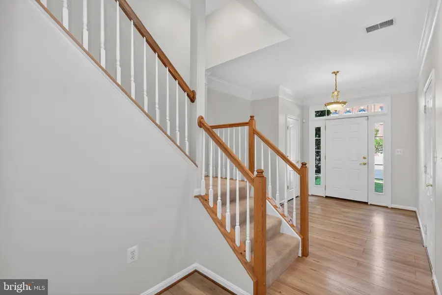 13597 Big Boulder Rd, Herndon, VA 20171 - #2