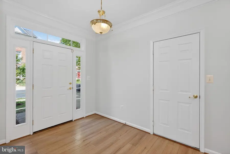 13597 Big Boulder Rd, Herndon, VA 20171 - #3