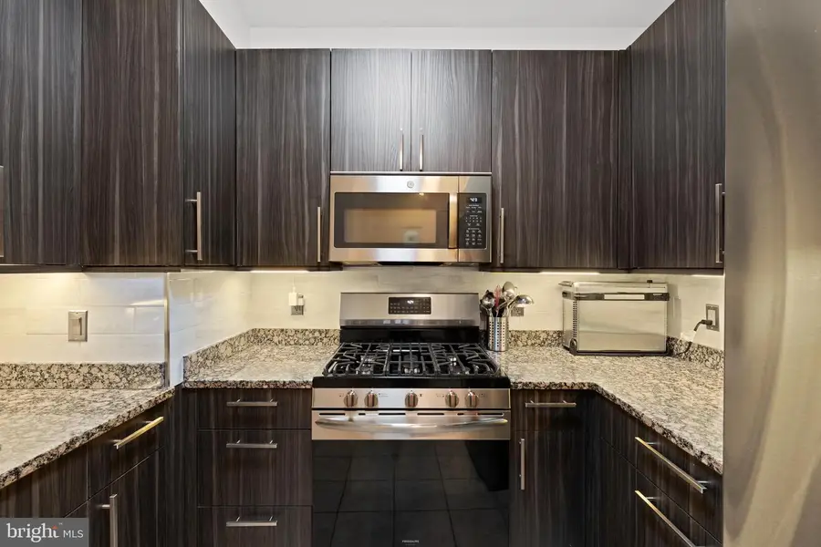 9490 Virginia Center Blvd #327, Vienna, VA 22181 - #3