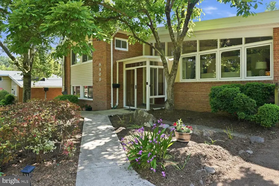 8900 Camfield Dr, Alexandria, VA 22308 - #2