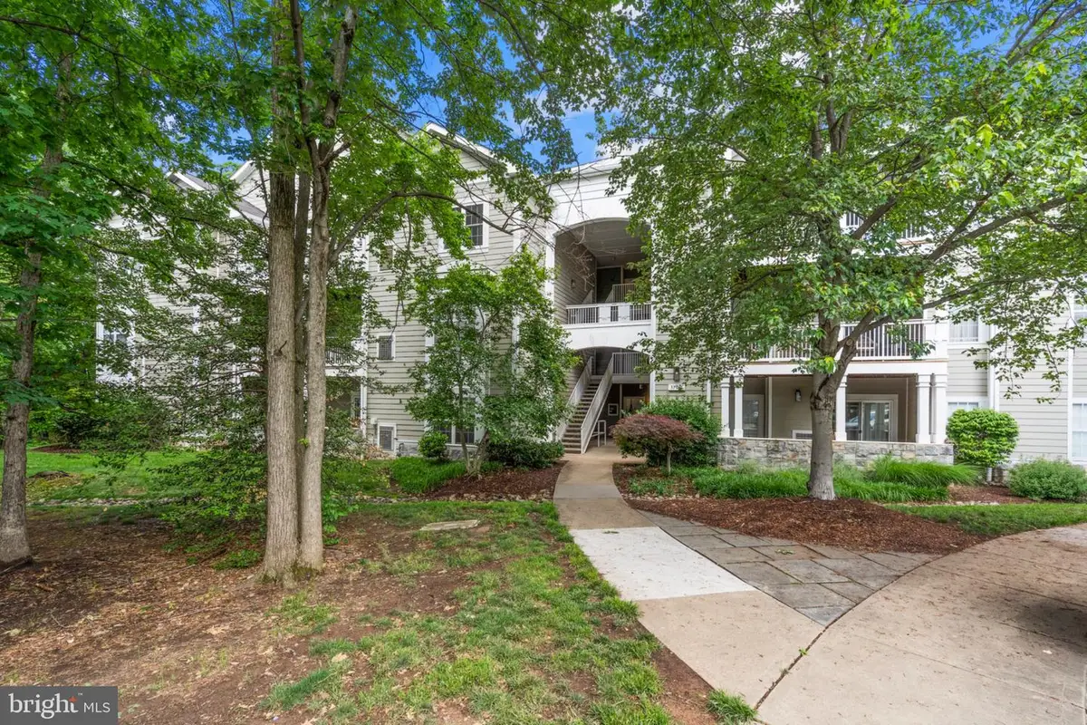 1700 Lake Shore Crest Dr #13, Reston, VA 20190 - #1