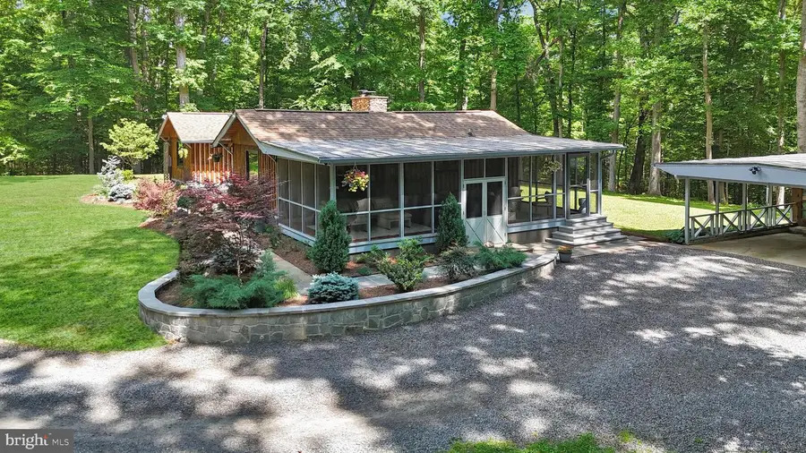 8218 Kincheloe Rd, Clifton, VA 20124 - #3