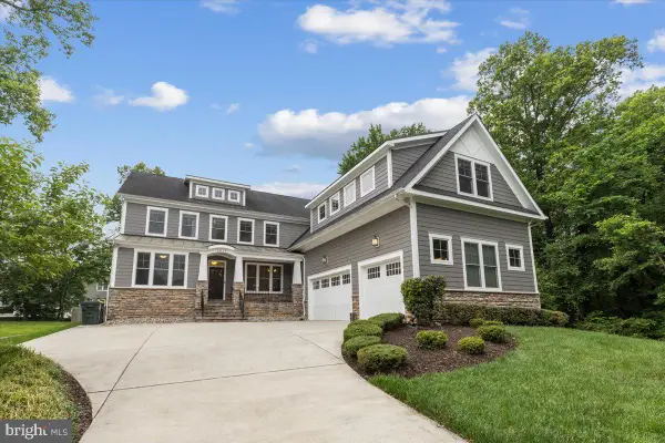 6619 Byrnes Dr, MCLEAN, VA 22101