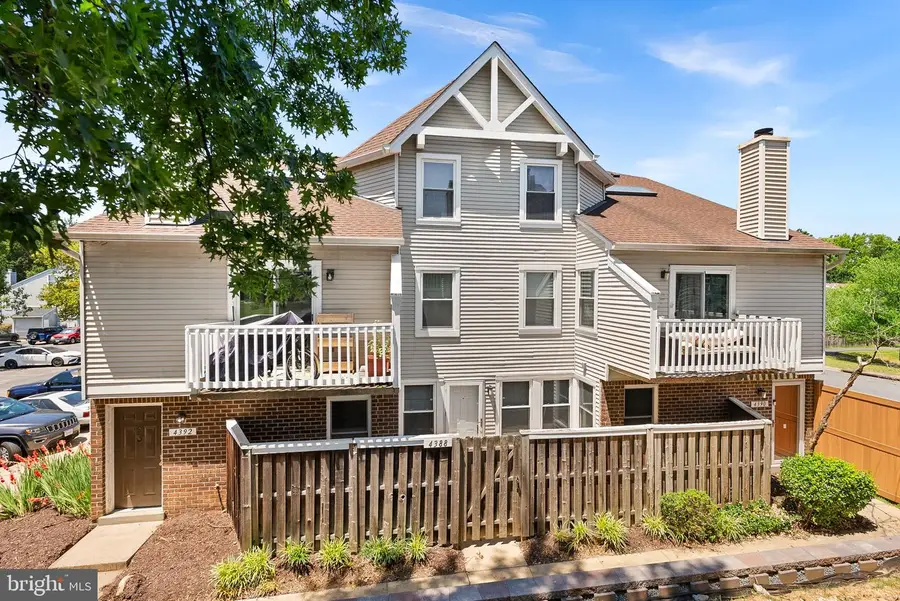 4388 Pembrook Village Dr #90, Alexandria, VA 22309 - #3