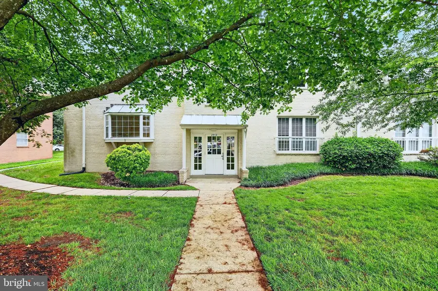 2912 Peyton Randolph Dr #101, Falls Church, VA 22044 - #2