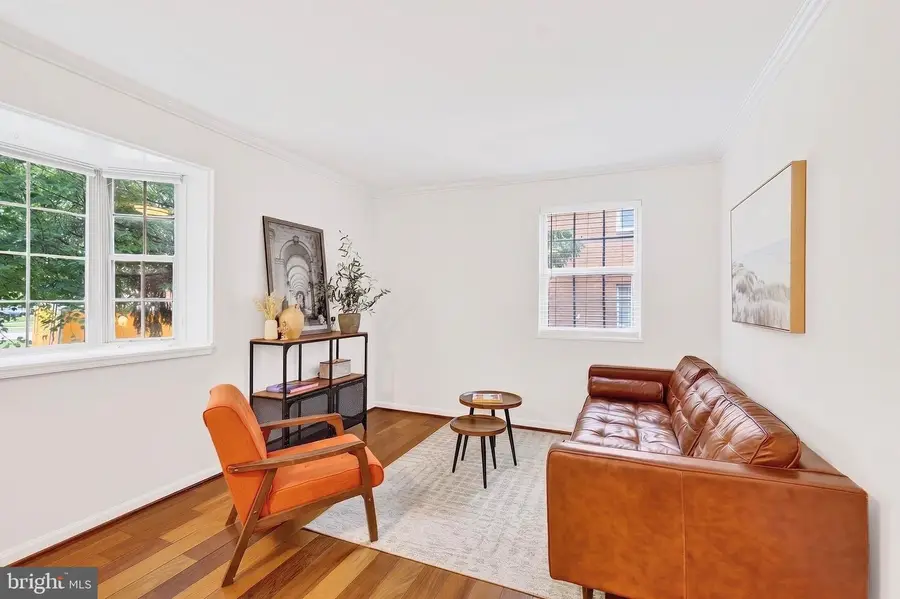 2912 Peyton Randolph Dr #101, Falls Church, VA 22044 - #3