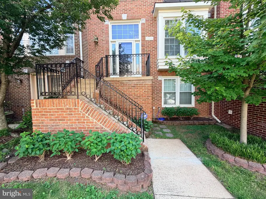 14609 Creek Valley Ct, Centreville, VA 20120 - #3