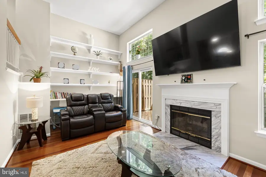 8309 Linden Oaks Ct, Lorton, VA 22079 - #2