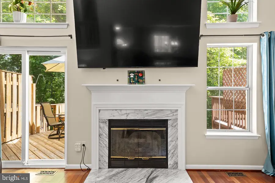 8309 Linden Oaks Ct, Lorton, VA 22079 - #3