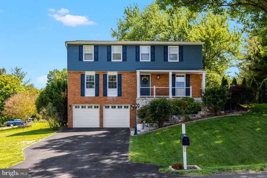 933 War Admiral St, Great Falls, VA 22066 - #2