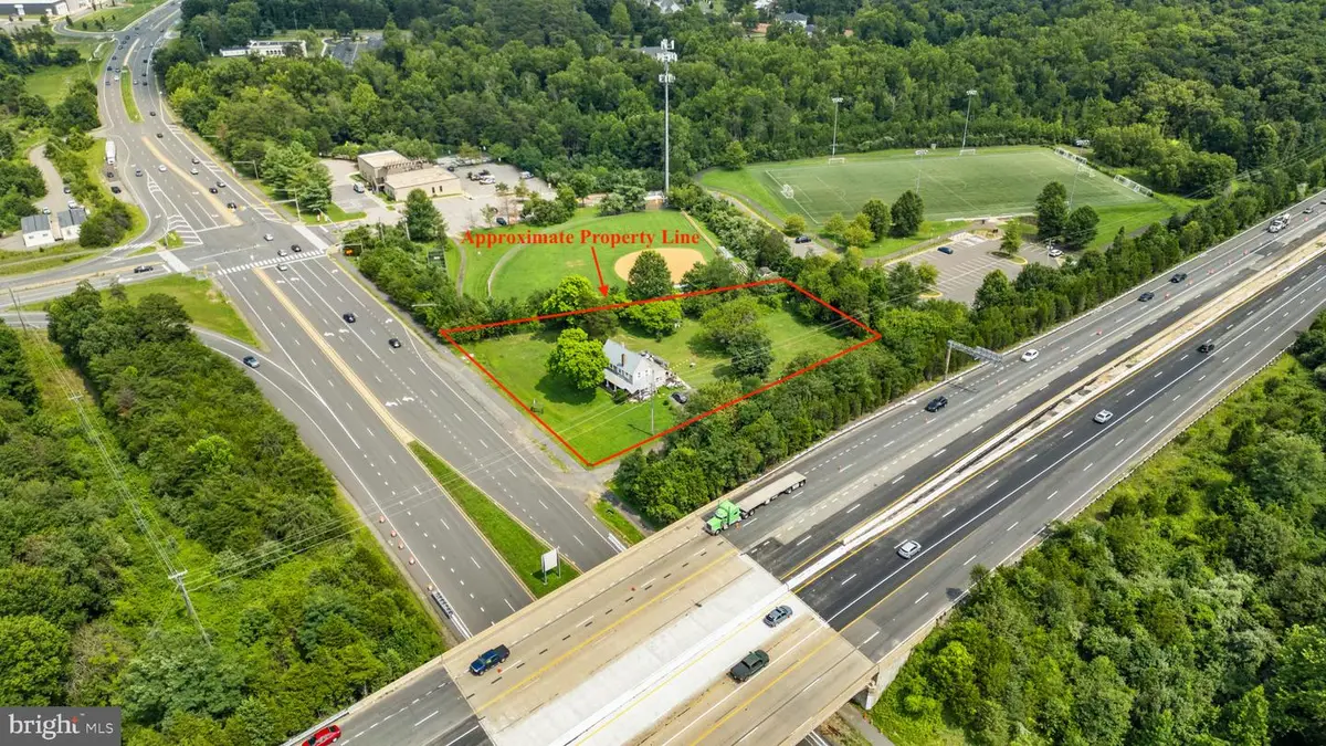 12115 Braddock, Fairfax, VA 22030 - #1