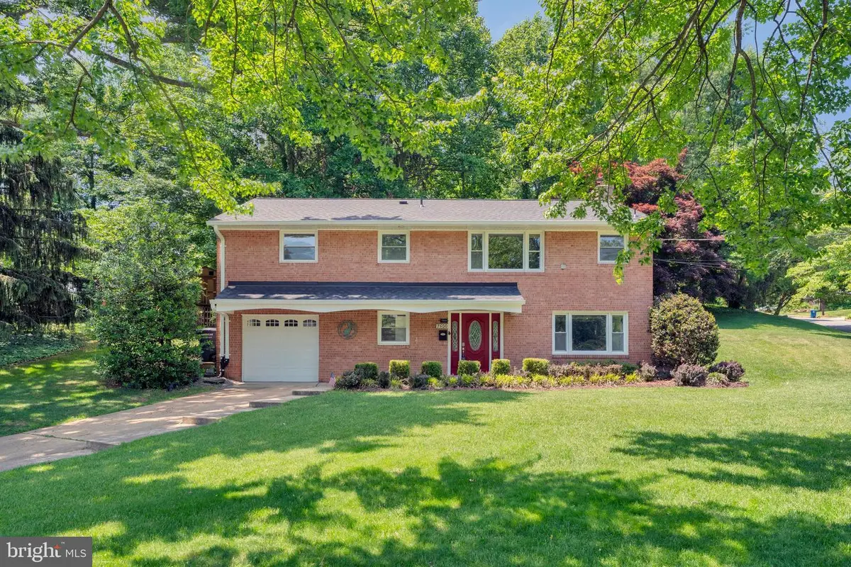 7500 Long Pine Dr, Springfield, VA 22151 - #1