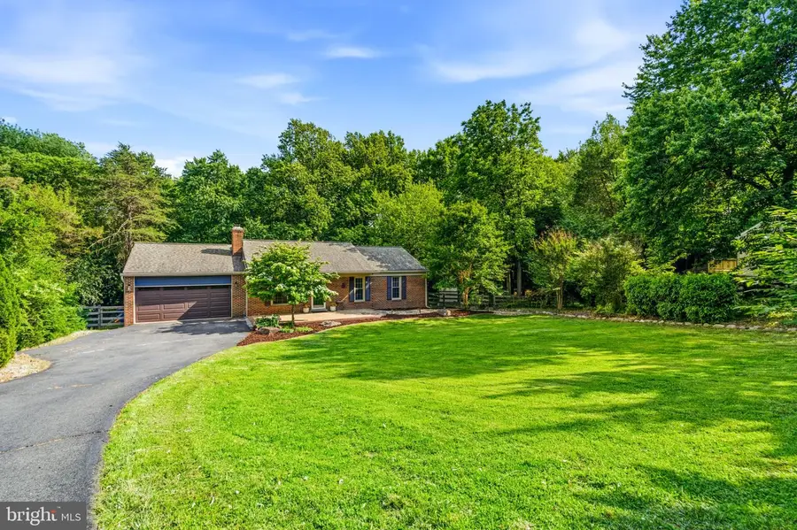 2605 Seskey Glen Ct, Herndon, VA 20171 - #3