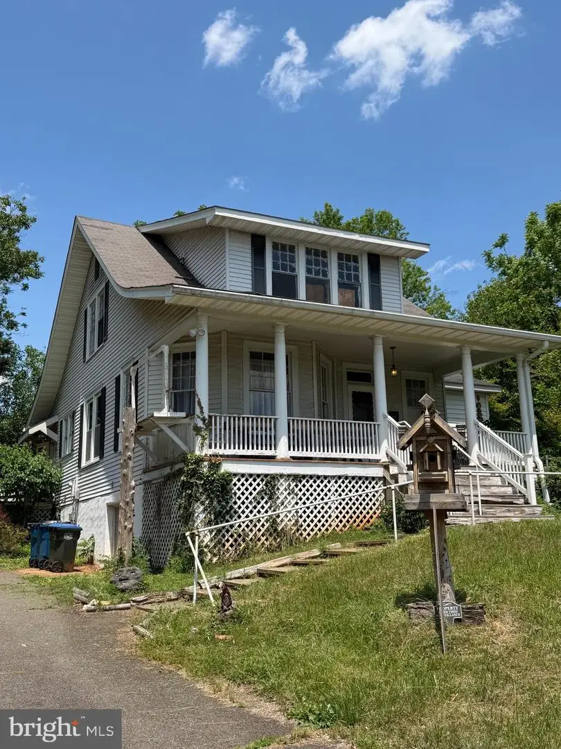 10420 Miller Rd, Oakton, VA 22124 - #2