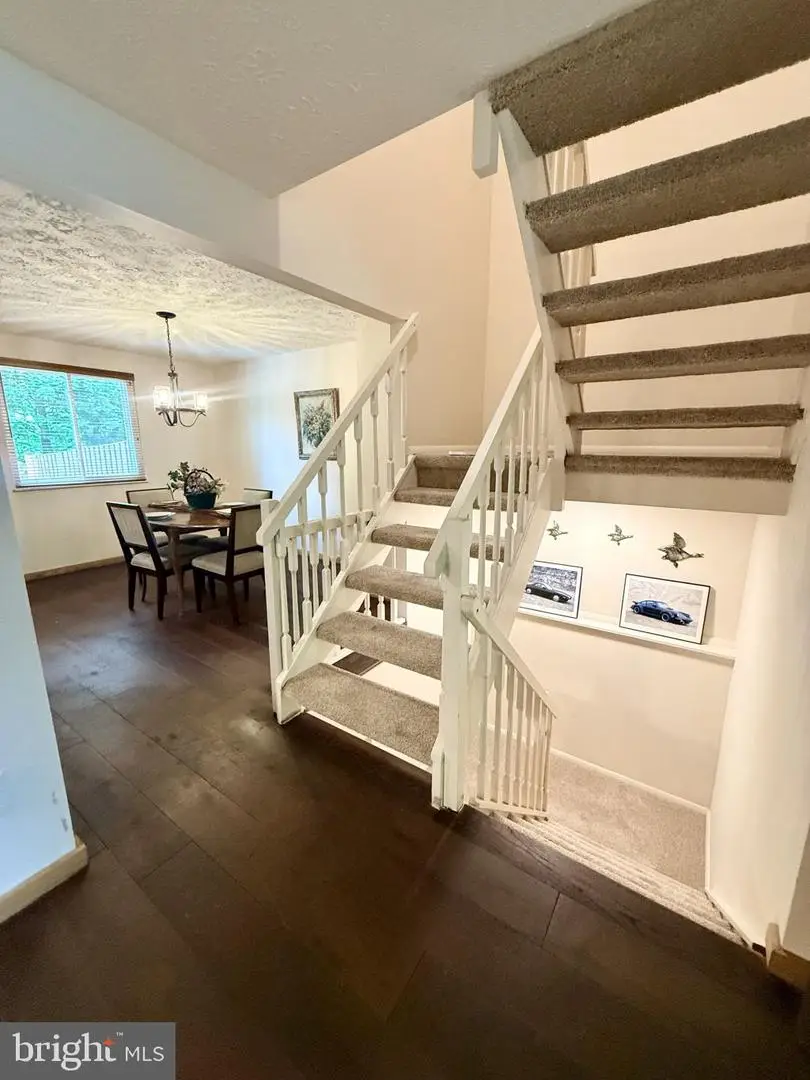 6830 Montivideo Square Ct, Falls Church, VA 22043 - #2