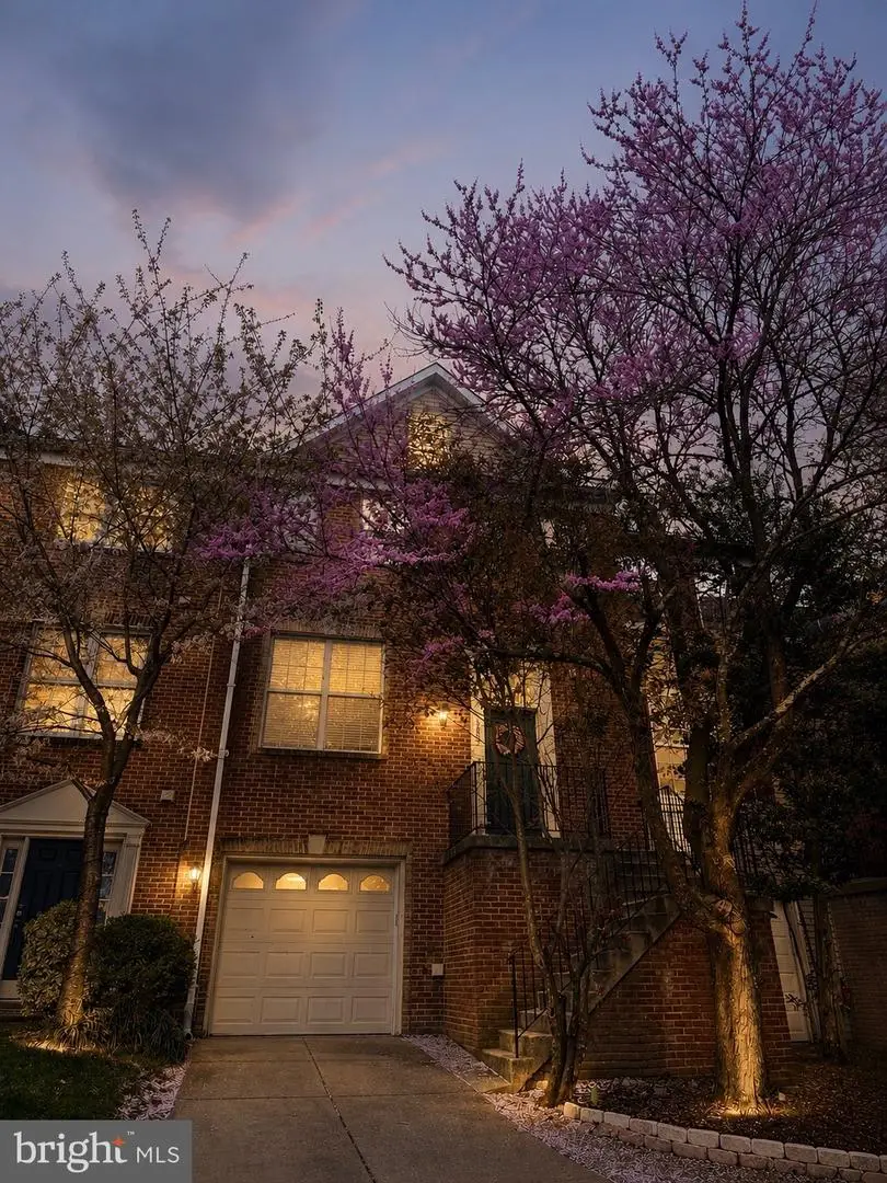 2807 Roesh Way, Vienna, VA 22181 - #1