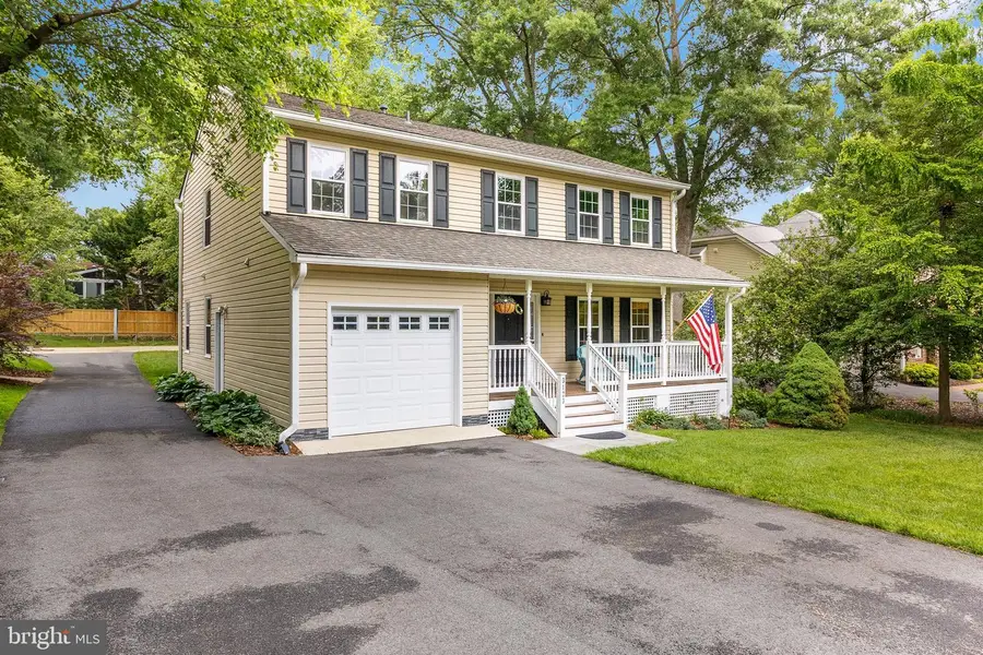 3123 Woodland Ln, Alexandria, VA 22309 - #3