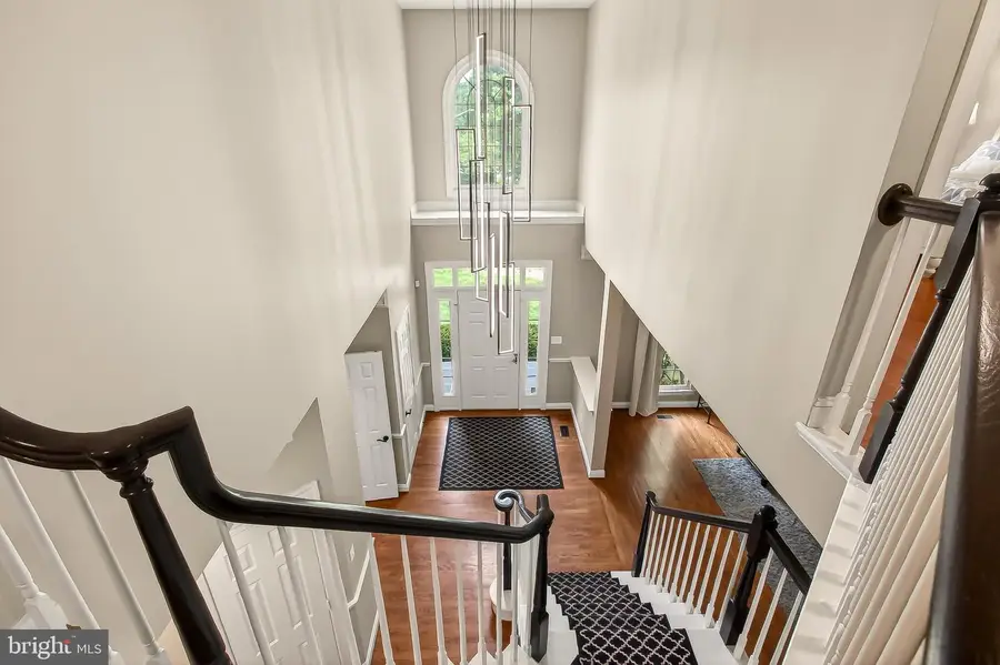 5841 Saddle Downs Pl, Centreville, VA 20120 - #2