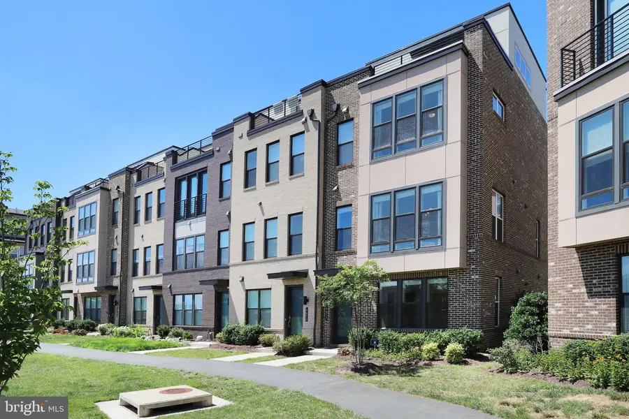 4673 Charger Pl, Chantilly, VA 20151 - #3
