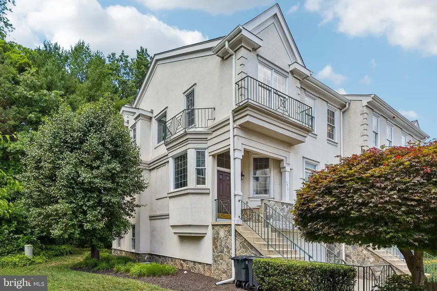 4014 Dogberry Ln, Fairfax, VA 22033 - #3