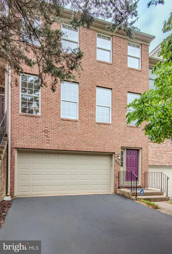 4172 Vernoy Hills Rd, FAIRFAX, VA 22033