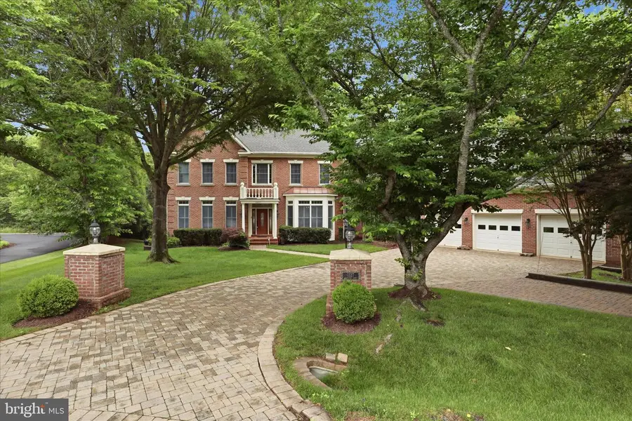 1127 Marlene Ln, Great Falls, VA 22066 - #3