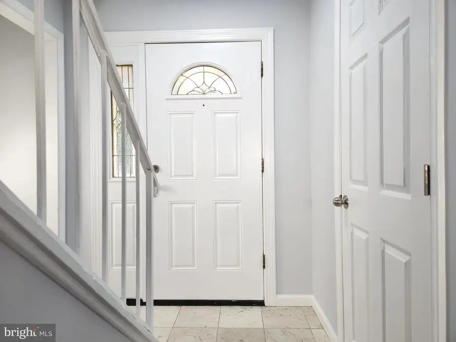 4587 Logsdon Dr #31, Annandale, VA 22003 - #3