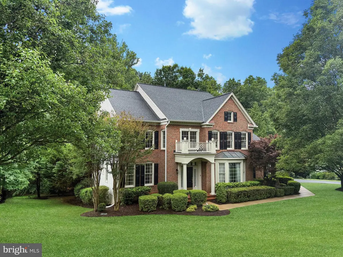 11885 Shaker Meadows Ct, Herndon, VA 20170 - #1