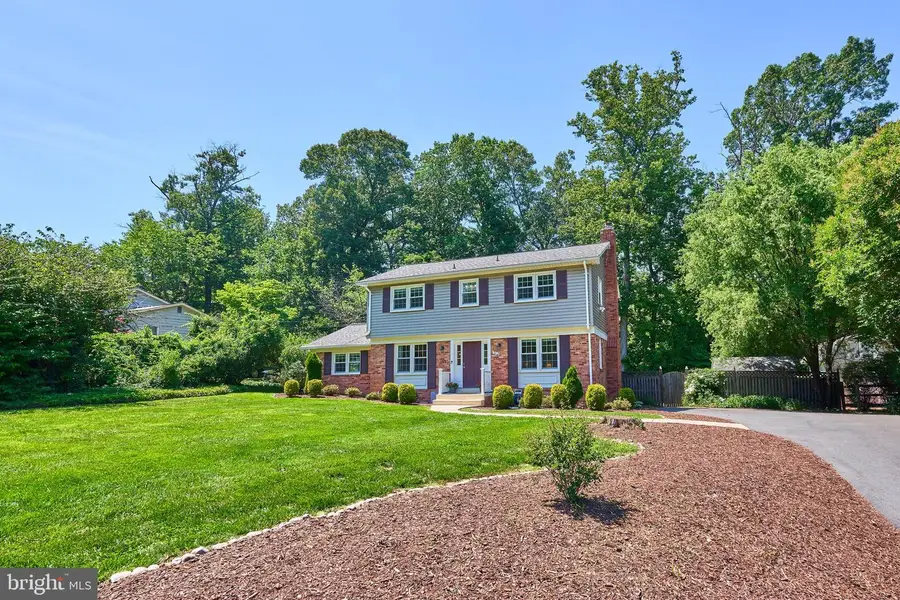 12012 Wayland St, Oakton, VA 22124 - #2