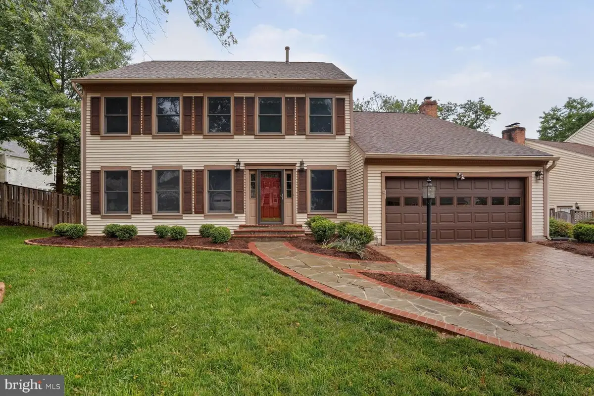7007 Devereux Circle Dr, Alexandria, VA 22315 - #1