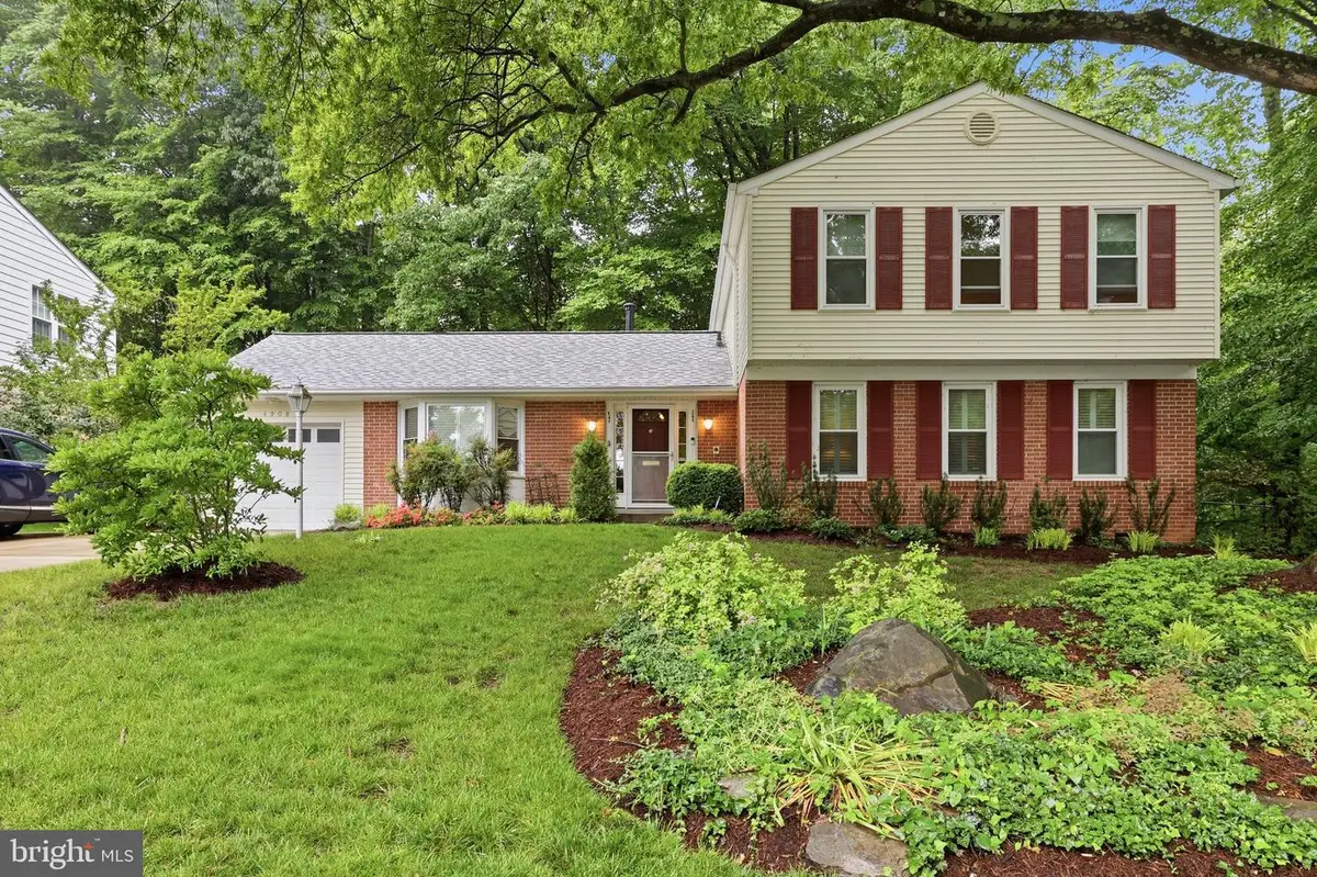 4908 Woodland Way, Annandale, VA 22003 - #1