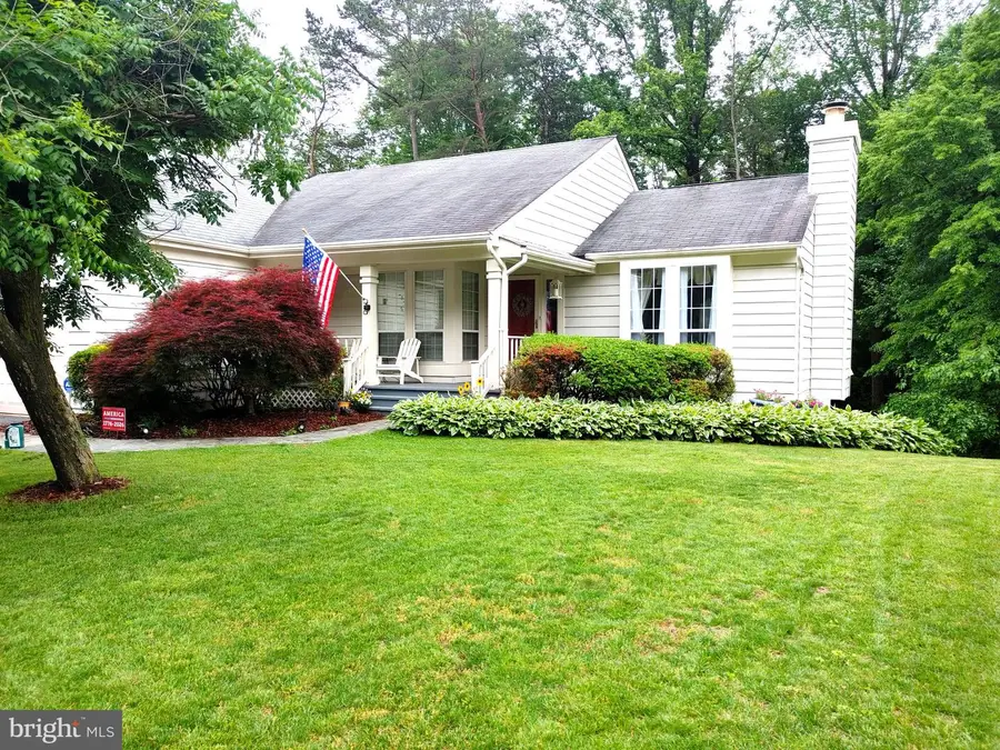 10913 Adare Dr, Fairfax, VA 22032 - #2