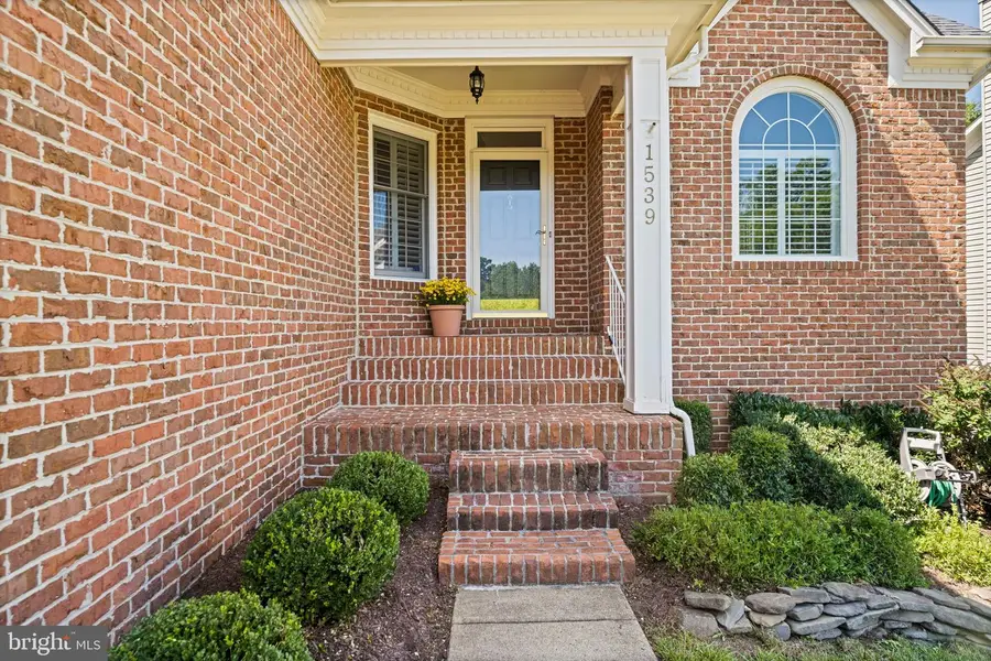 1539 Kingstream Cir, Herndon, VA 20170 - #2
