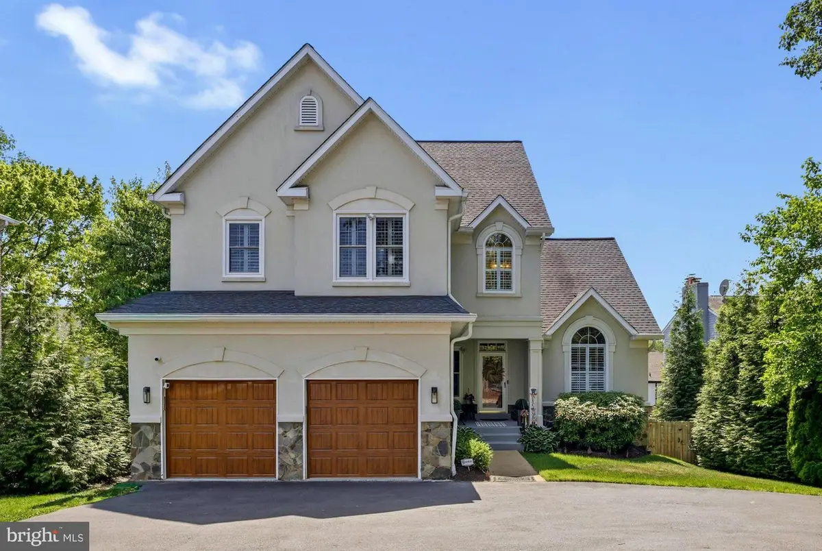 6732 Churchill Rd, McLean, VA 22101 - #1