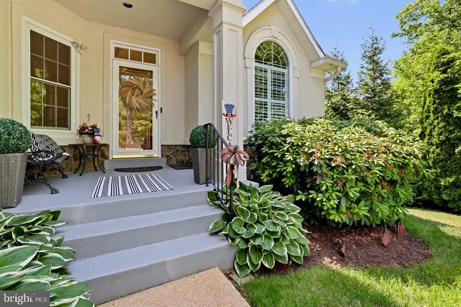 6732 Churchill Rd, McLean, VA 22101 - #2