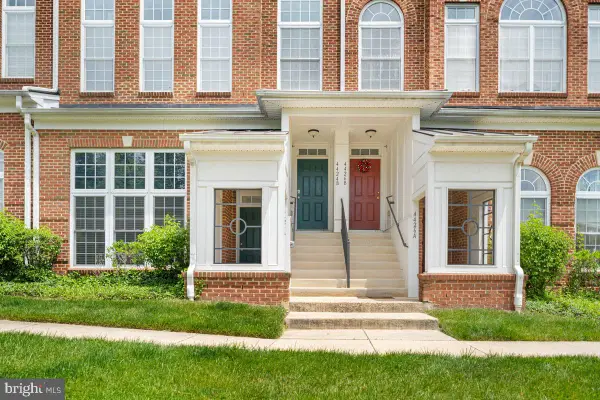 4424-a Eastwick Ct, FAIRFAX, VA 22033