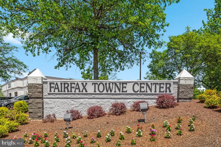 4424-a Eastwick Ct, Fairfax, VA 22033 - #2