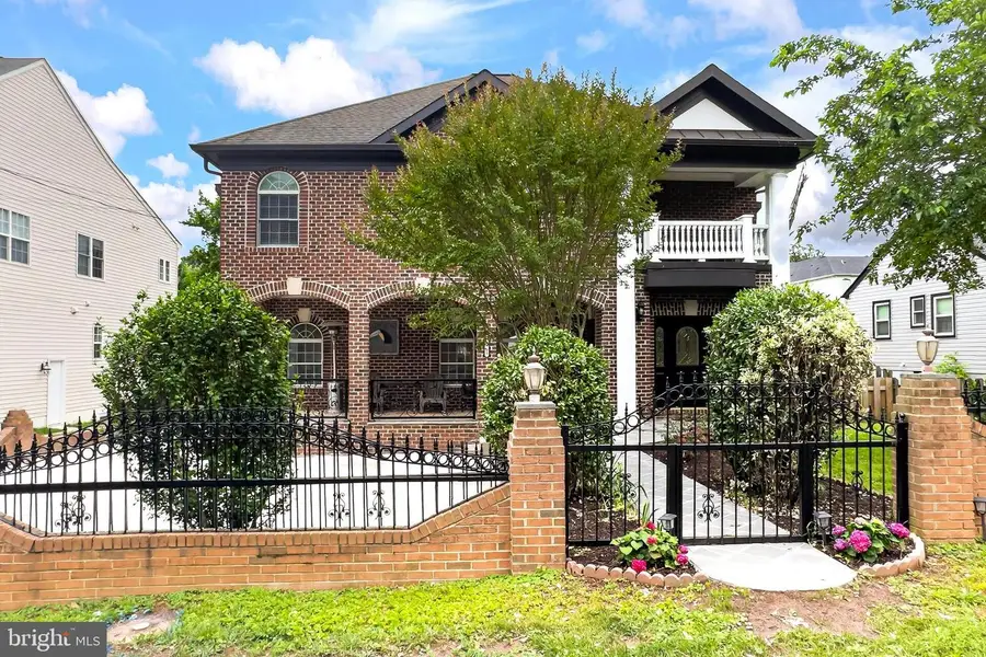 7705 Magarity Rd, Falls Church, VA 22043 - #3