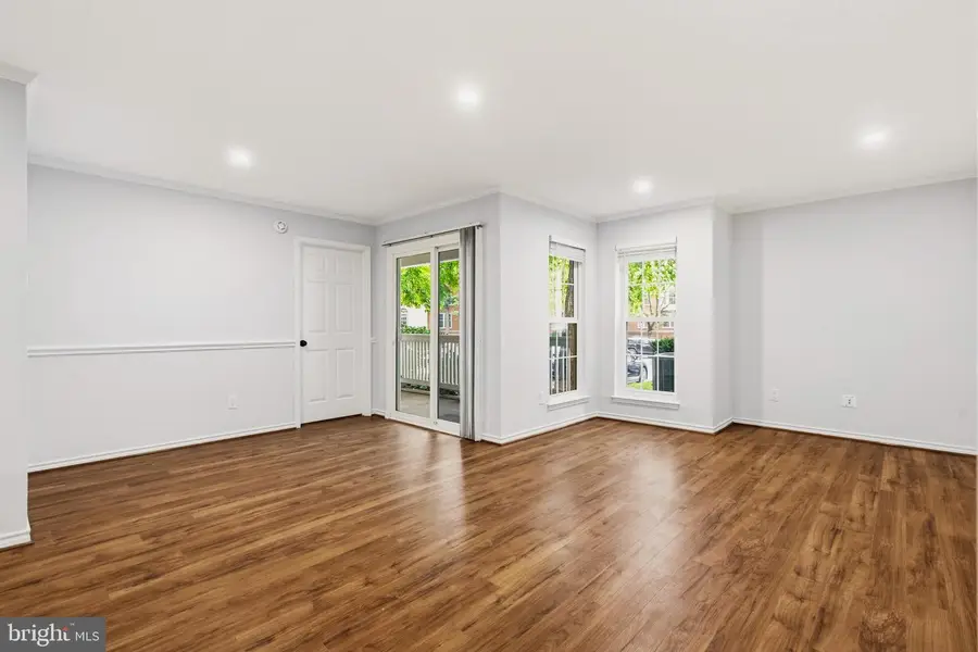 1521 Lincoln Way #104a, McLean, VA 22102 - #2