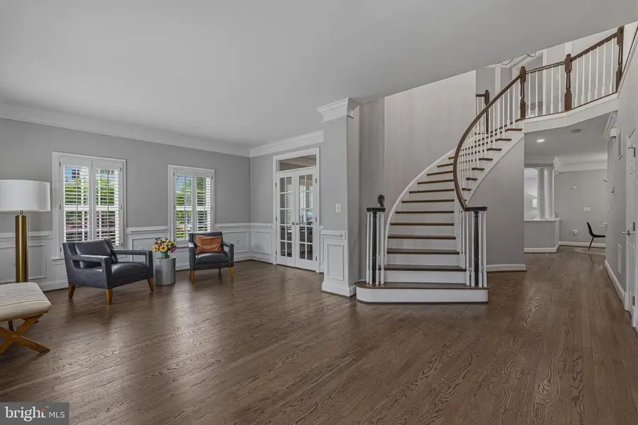700 Park St Se, Vienna, VA 22180 - #3