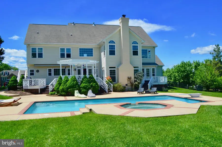 615 Nalls Farm Way, Great Falls, VA 22066 - #3